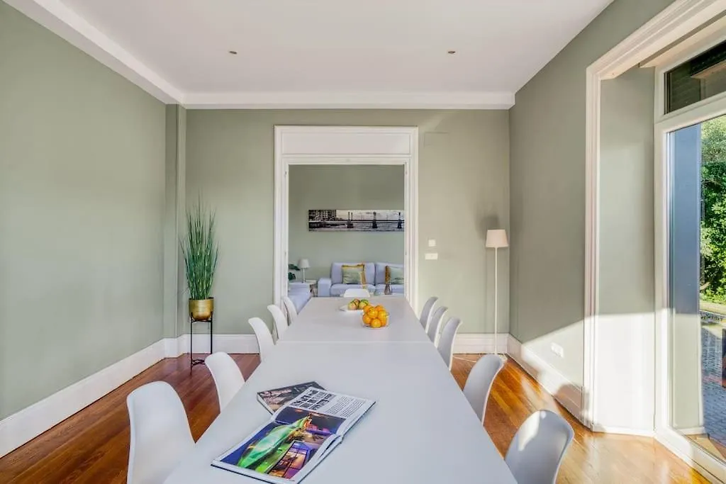 Villa Completa Para 8 En Primera Linea De Playa San Sebastián 0*,  Spagna